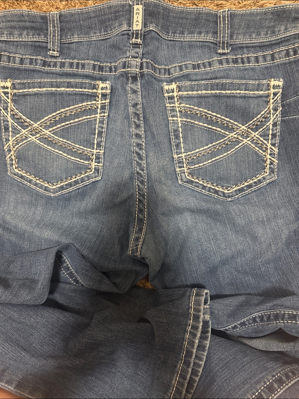 Ariat mid rise bootcut woman jeans size 34 R